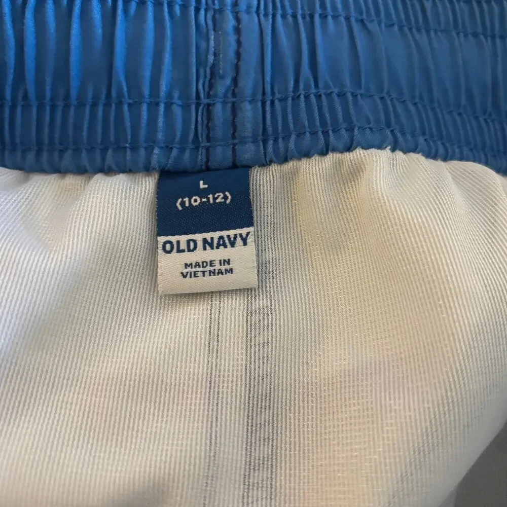 Old Navy Boys Swim Boardshorts Trunks and Rash Guard Size Large 10 12 SHARK